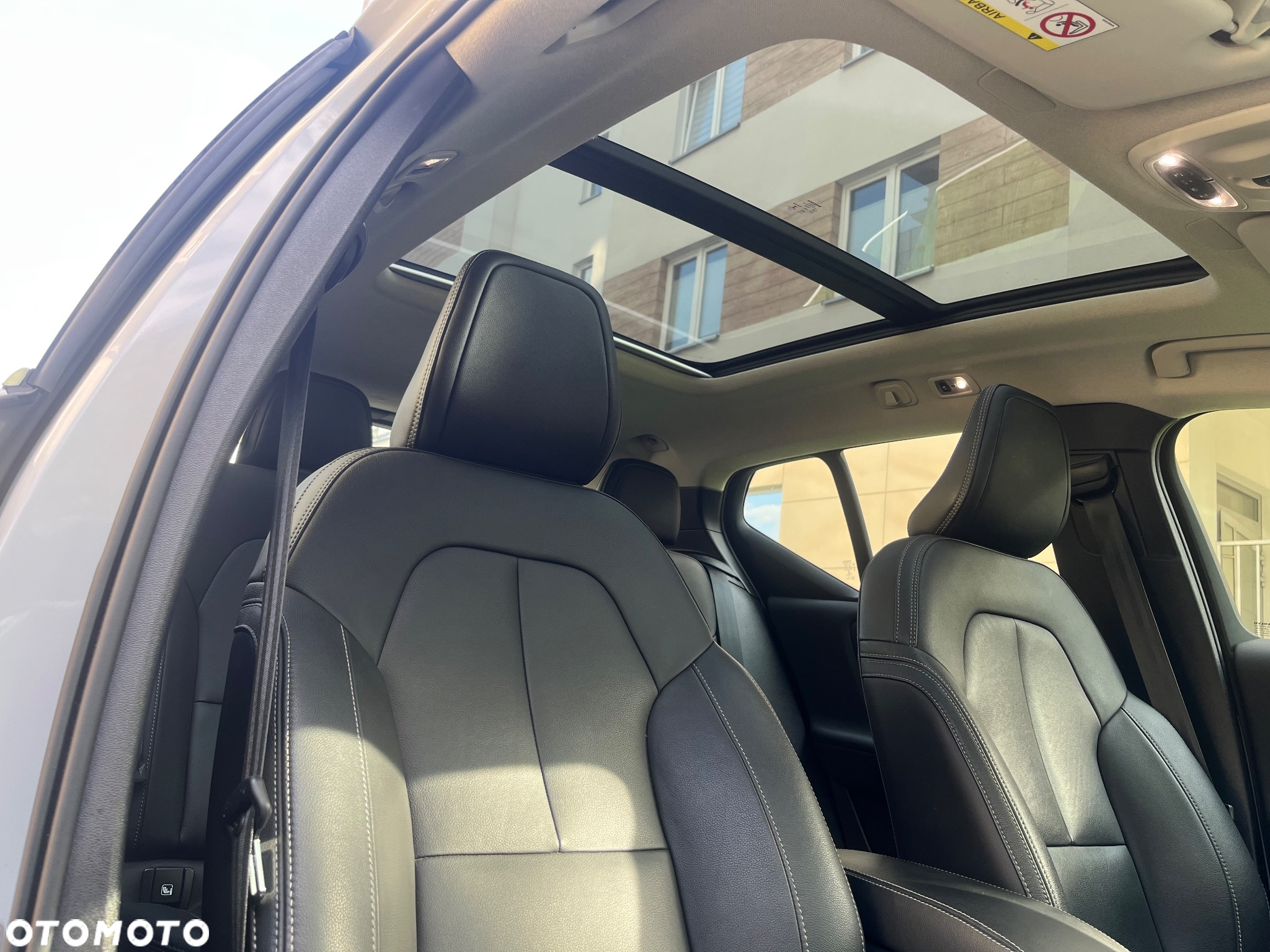 Volvo XC 40 T4 AWD Inscription - 11
