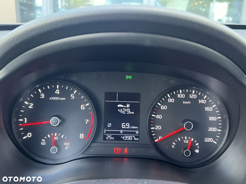 Kia Stonic - 16