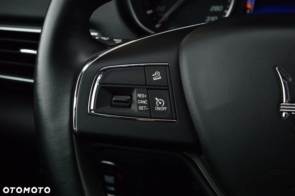 Maserati Levante Granlusso - 24