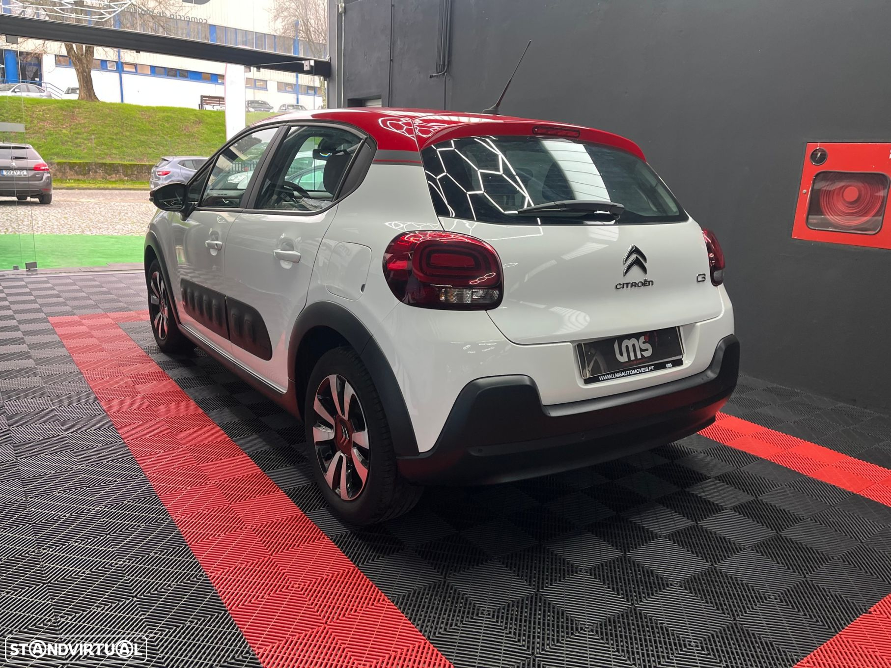Citroën C3 1.2 PureTech Elle - 4