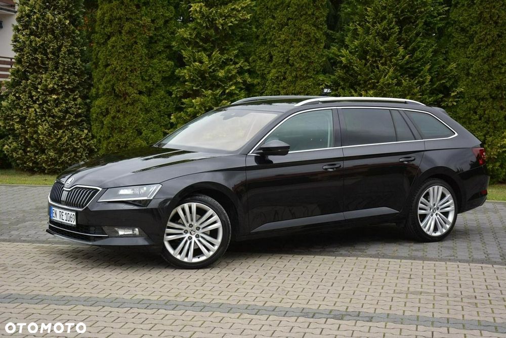 Skoda Superb 2.0 TDI DSG Premium Edition - 3