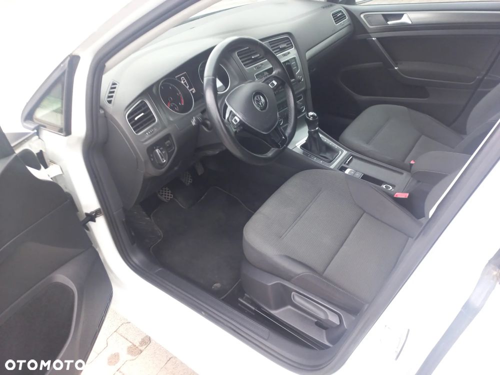 Volkswagen Golf 1.6 TDI 4Motion BlueMotion Technology Comfortline - 6