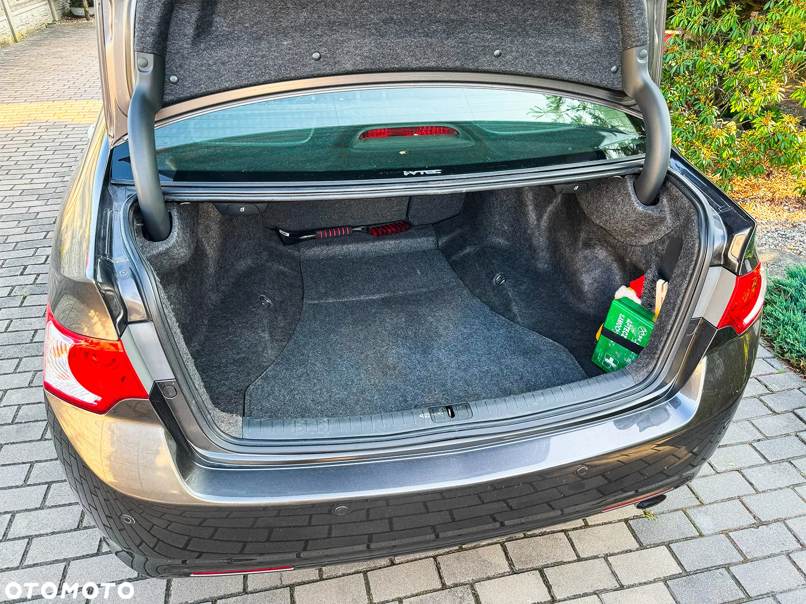 Honda Accord 2.0 Executive - 15