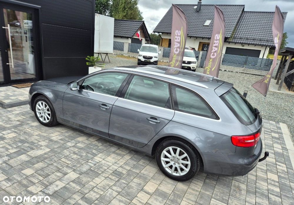 Audi A4 Avant - 33