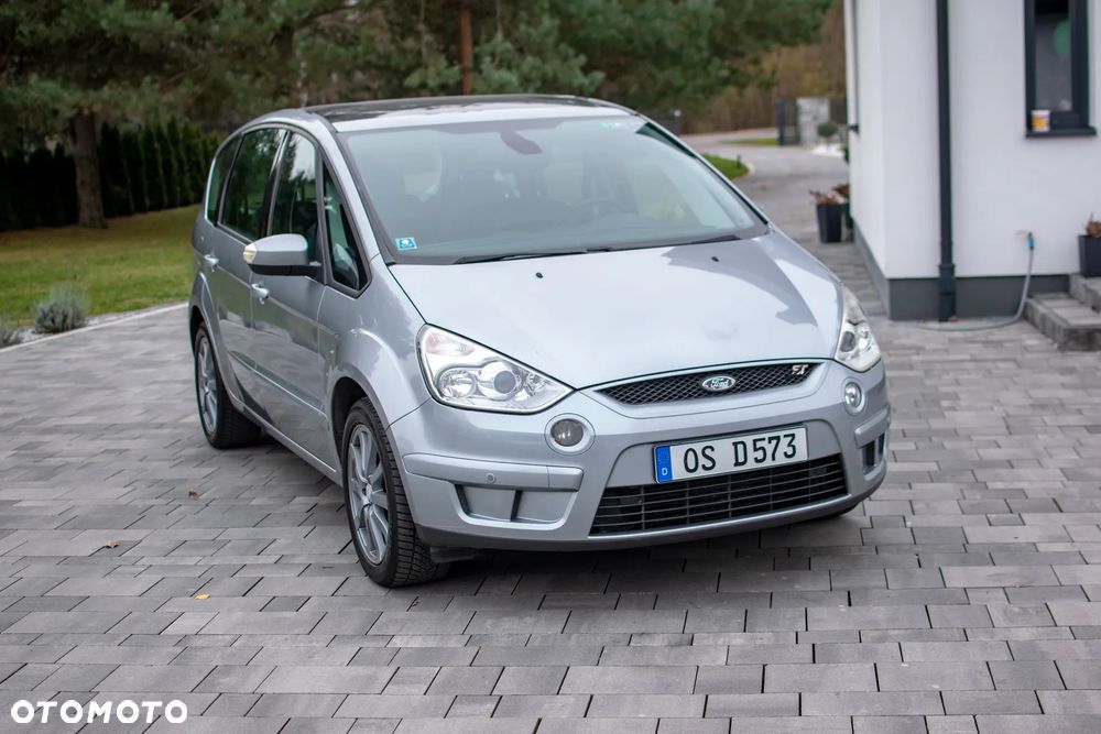 Ford S-Max - 9