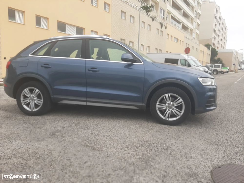 Audi Q3 2.0 TDI quattro Design S tronic - 3