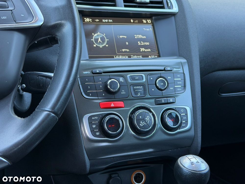 Citroën C4 HDi 90 Business Class - 32