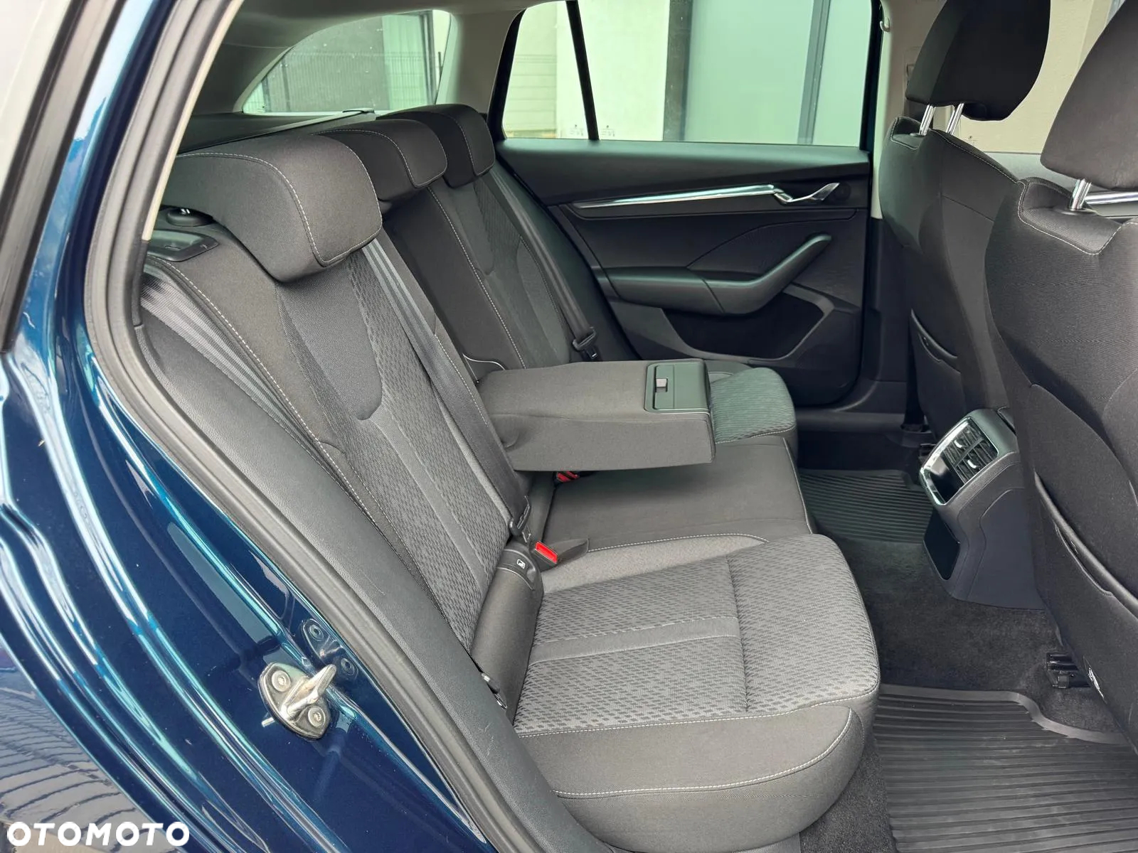 Skoda Octavia 2.0 TDI Style DSG - 28