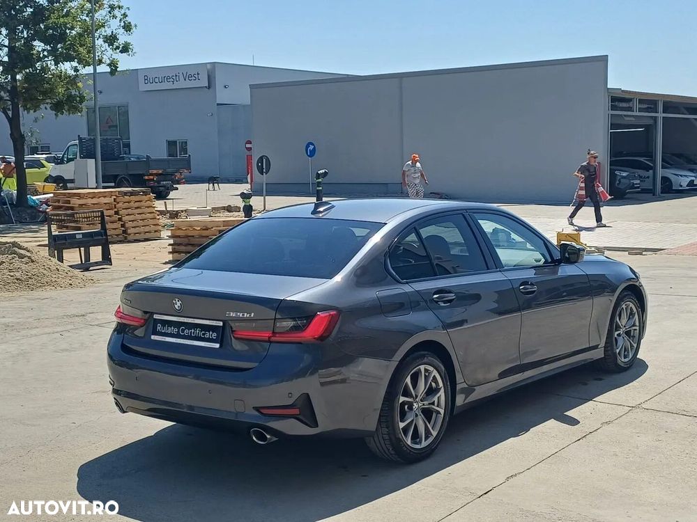 BMW Seria 3 320d xDrive AT Sport Line - 5