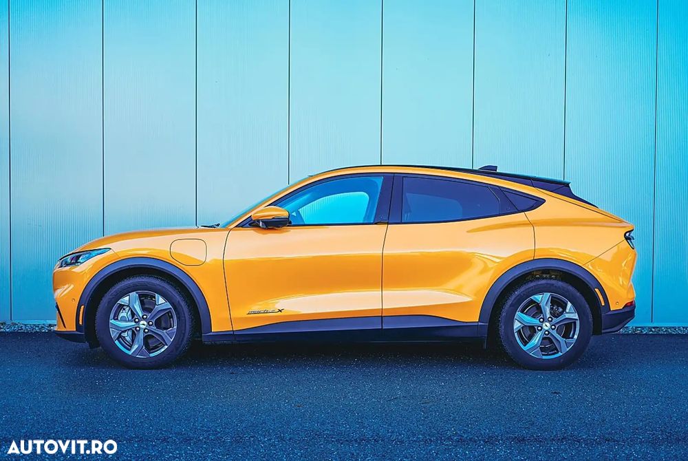 Ford Mustang Mach-E RWD Extended Range 216 kW Premium - 6