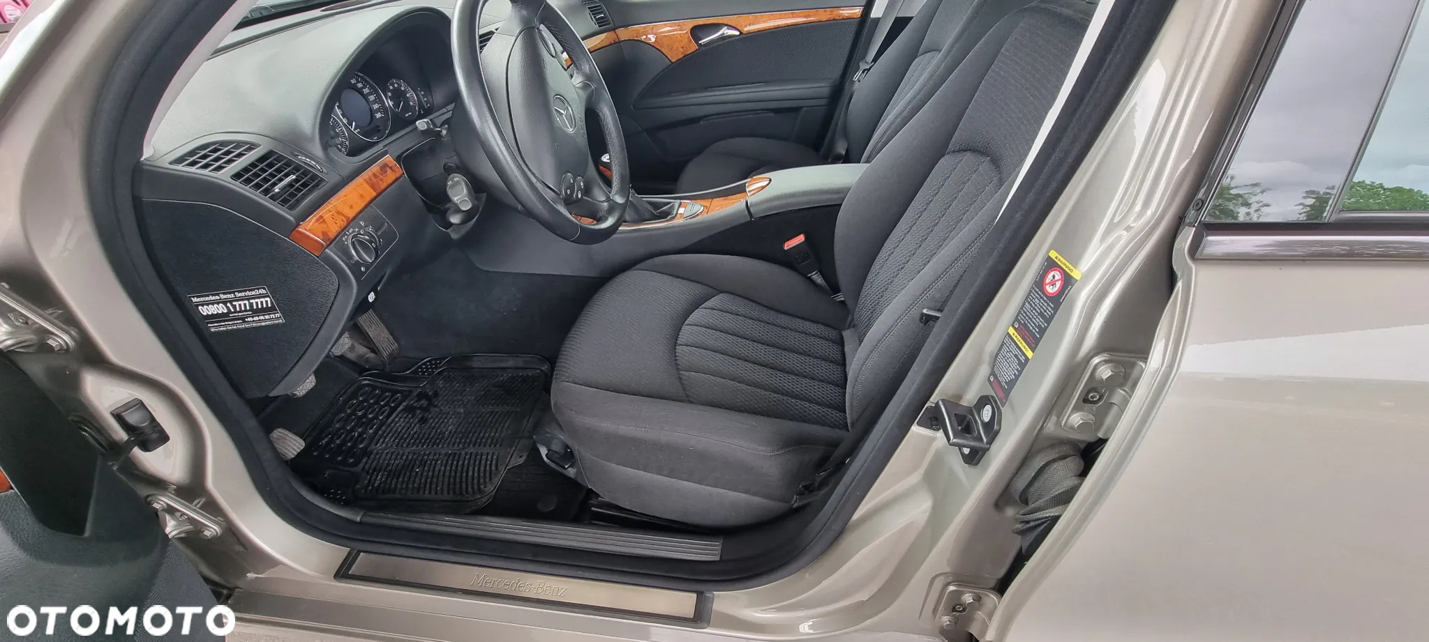 Mercedes-Benz Klasa E 200 Kompressor Elegance - 24