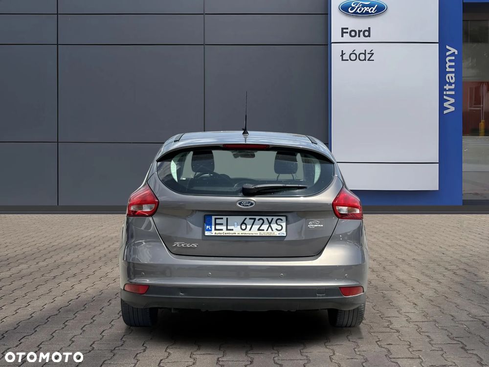 Ford Focus 1.6 Trend - 5