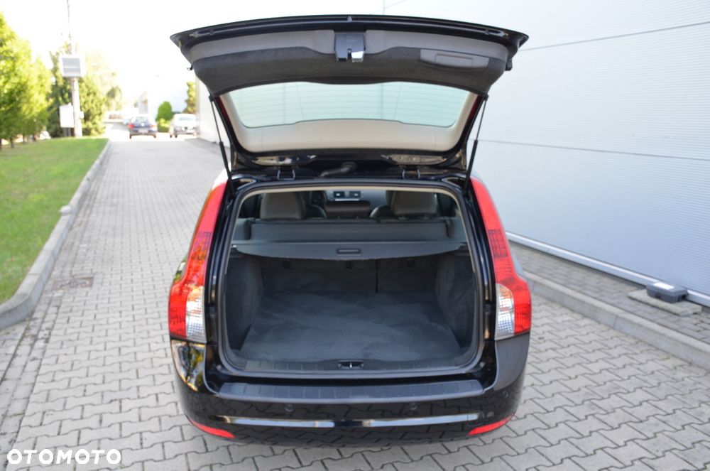 Volvo V50 D2 Summum Start-Stop - 8