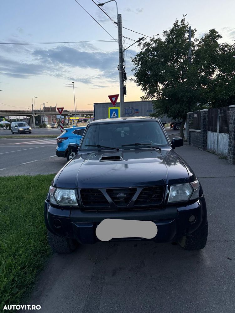 Nissan Patrol - 1