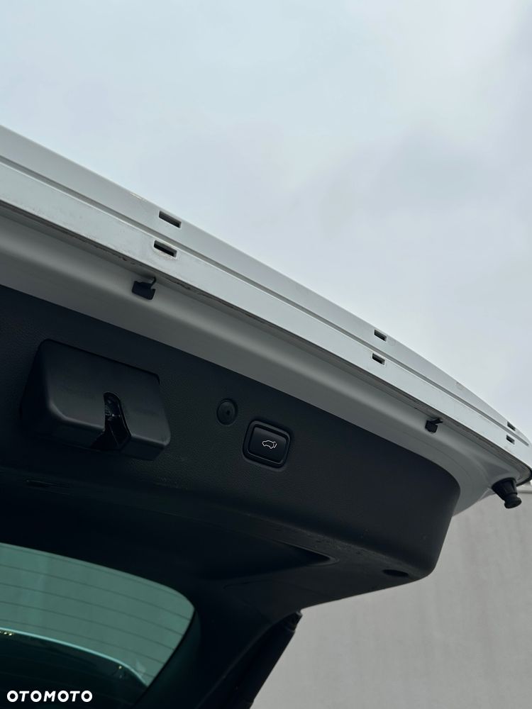 Kia Sportage 2,0 CRDI AWD GT Line - 13