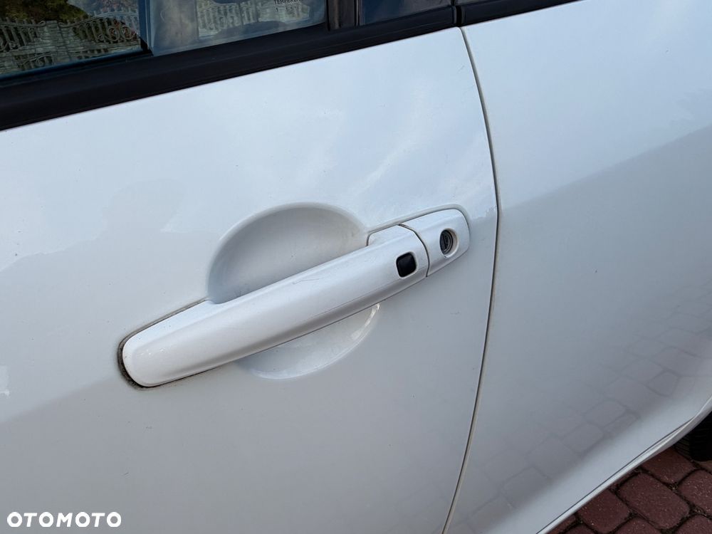 Suzuki Swift - 39