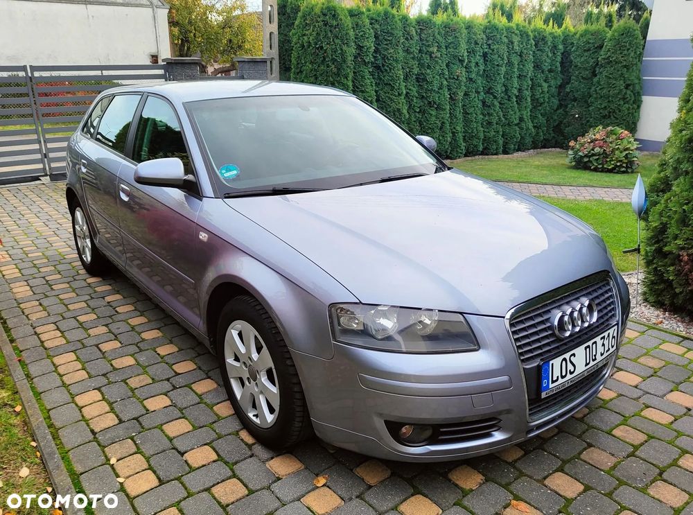 Audi A3 Sportback 1.6 Ambiente - 1