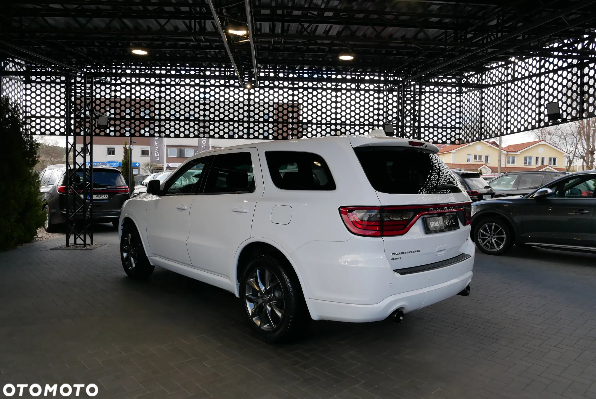 Dodge Durango - 4