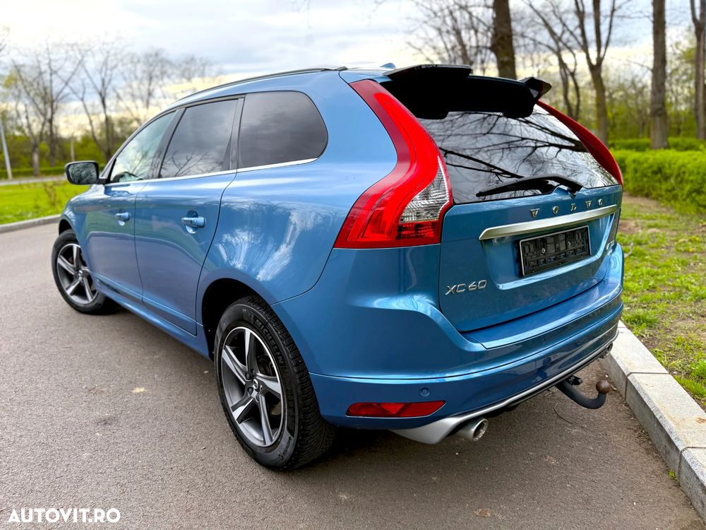 Volvo XC 60 D5 AWD Geartronic Summum - 5