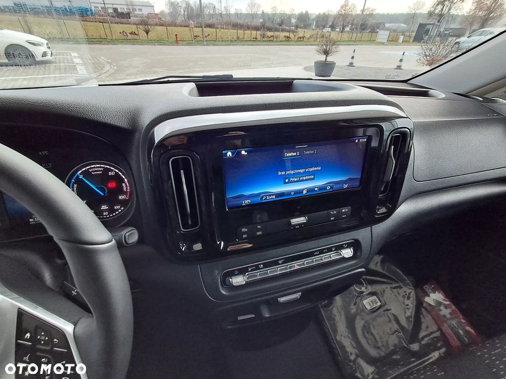 Mercedes-Benz eVito - 22