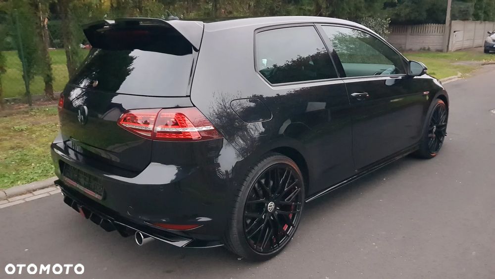 Volkswagen Golf GTI (BlueMotion Technology) DSG - 12