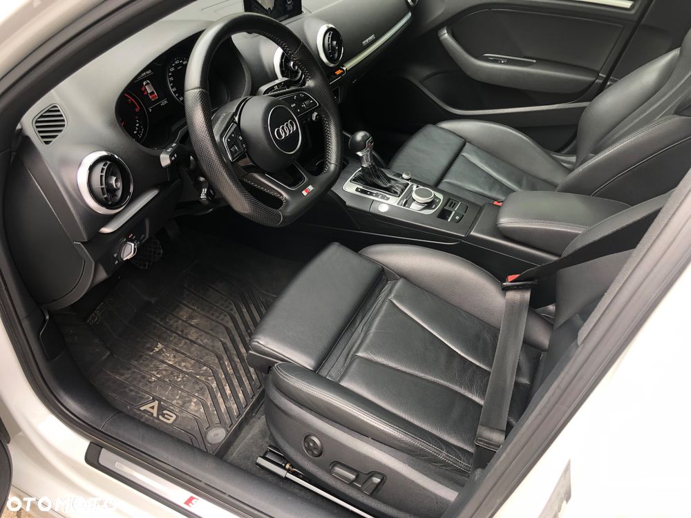 Audi A3 Sportback 2.0 TFSI quattro S tronic S line Sportpaket - 16