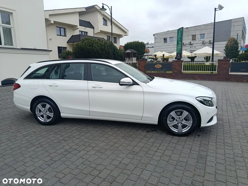 Mercedes-Benz Klasa C 200 BlueTEC 7G-TRONIC Edition 1 - 8