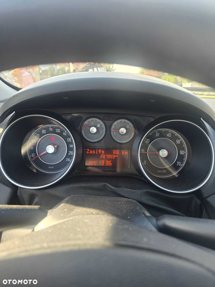 Fiat Punto - 4