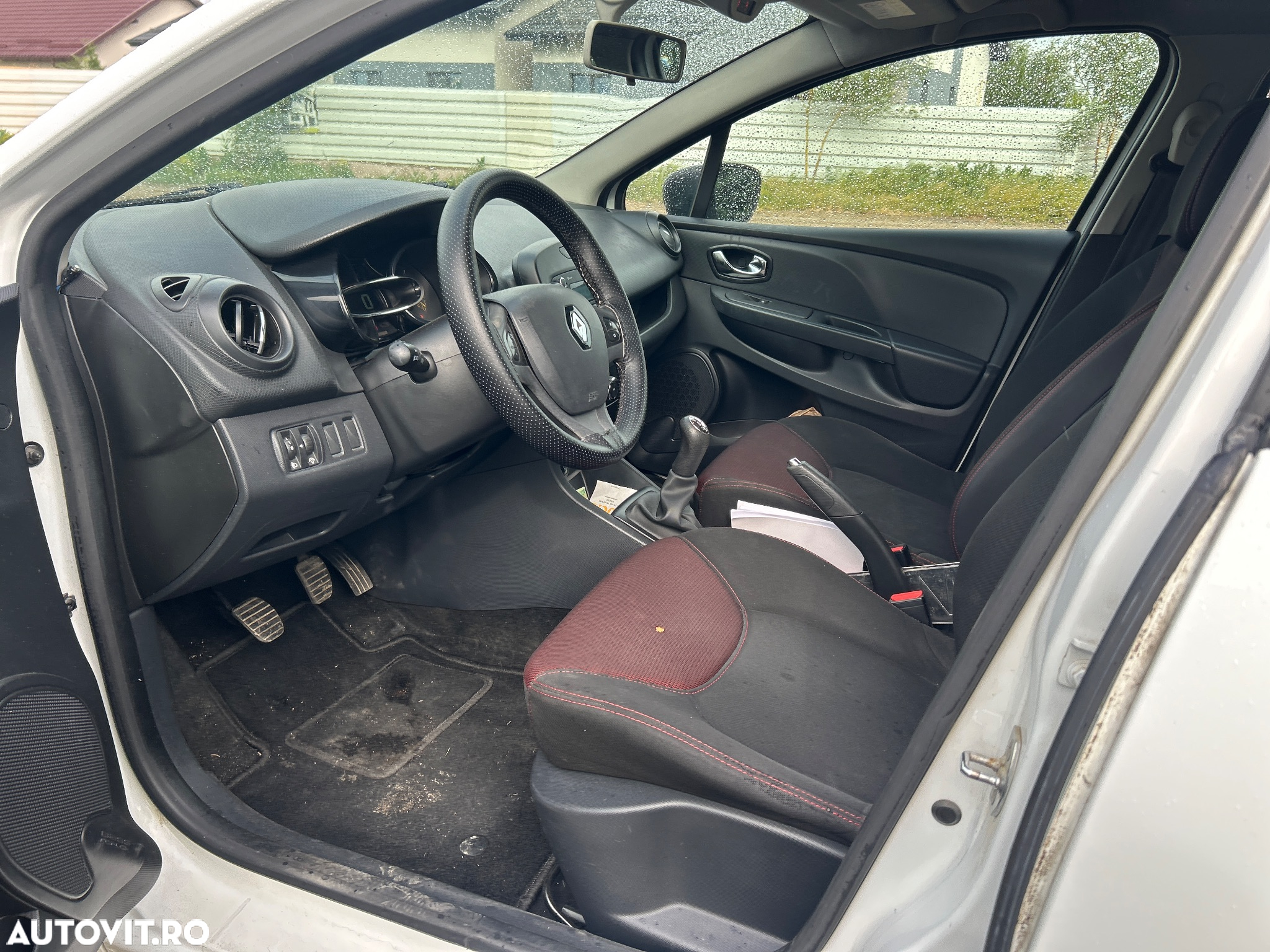 Renault Clio IV 1.5 dCi 90 Authentique - 14