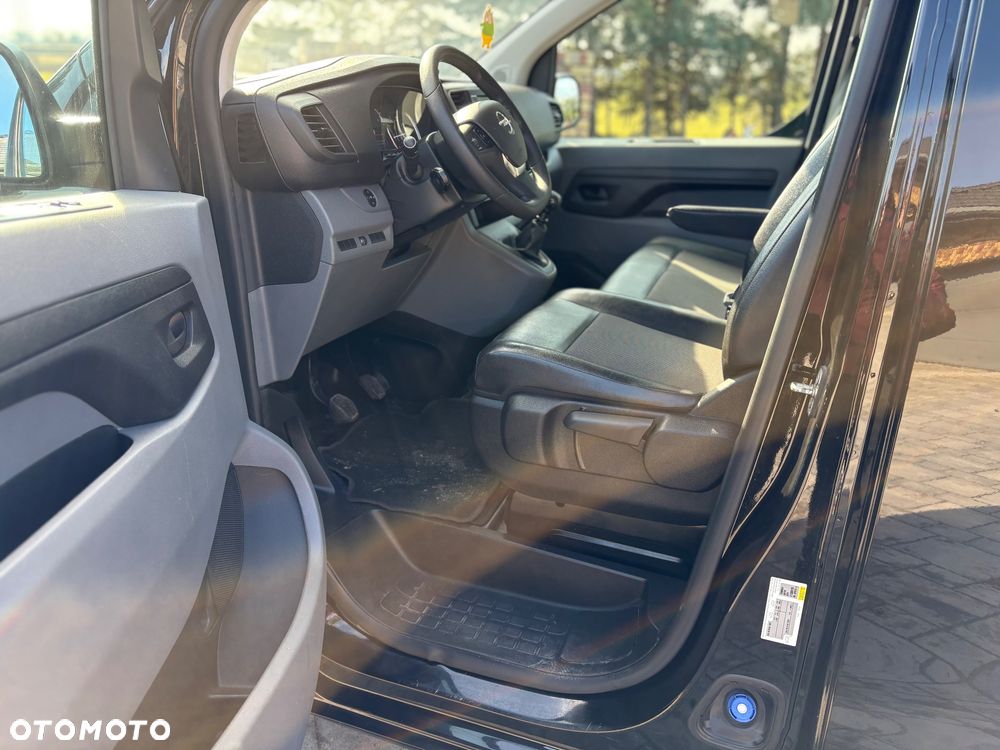 Opel Vivaro - 14