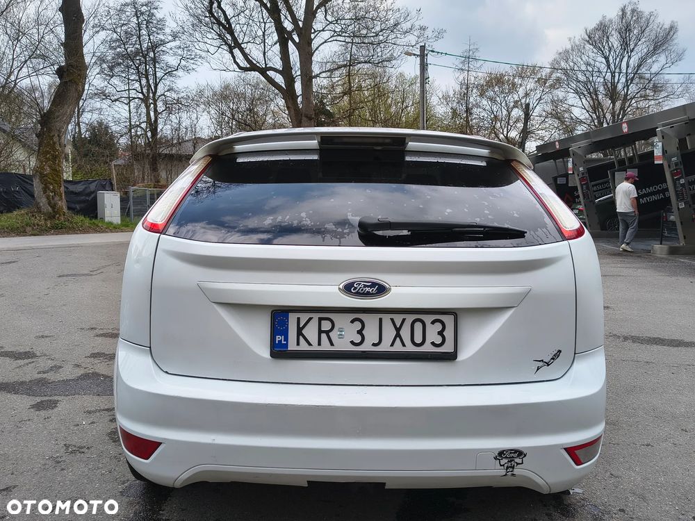 Ford Focus 1.6 16V Trend - 5
