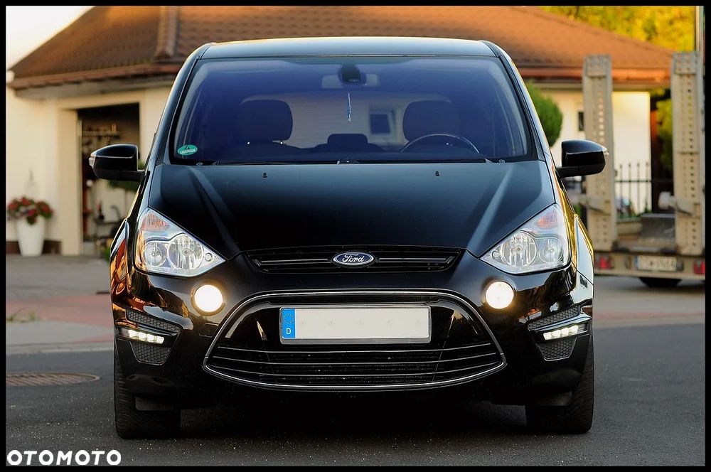 Ford S-Max 2.0 TDCi DPF Titanium - 17