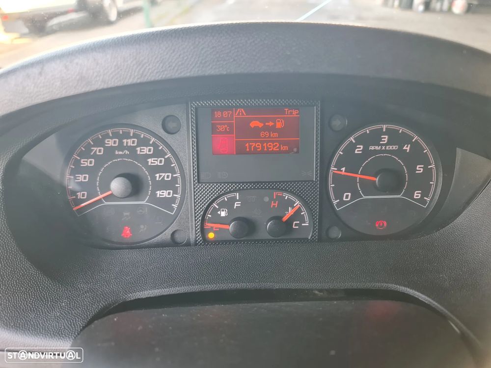 Citroën JUMPER 2.2 HDI 120CV L1H1 * Câmera/ Ac / Gps / IVA dedutível - 36