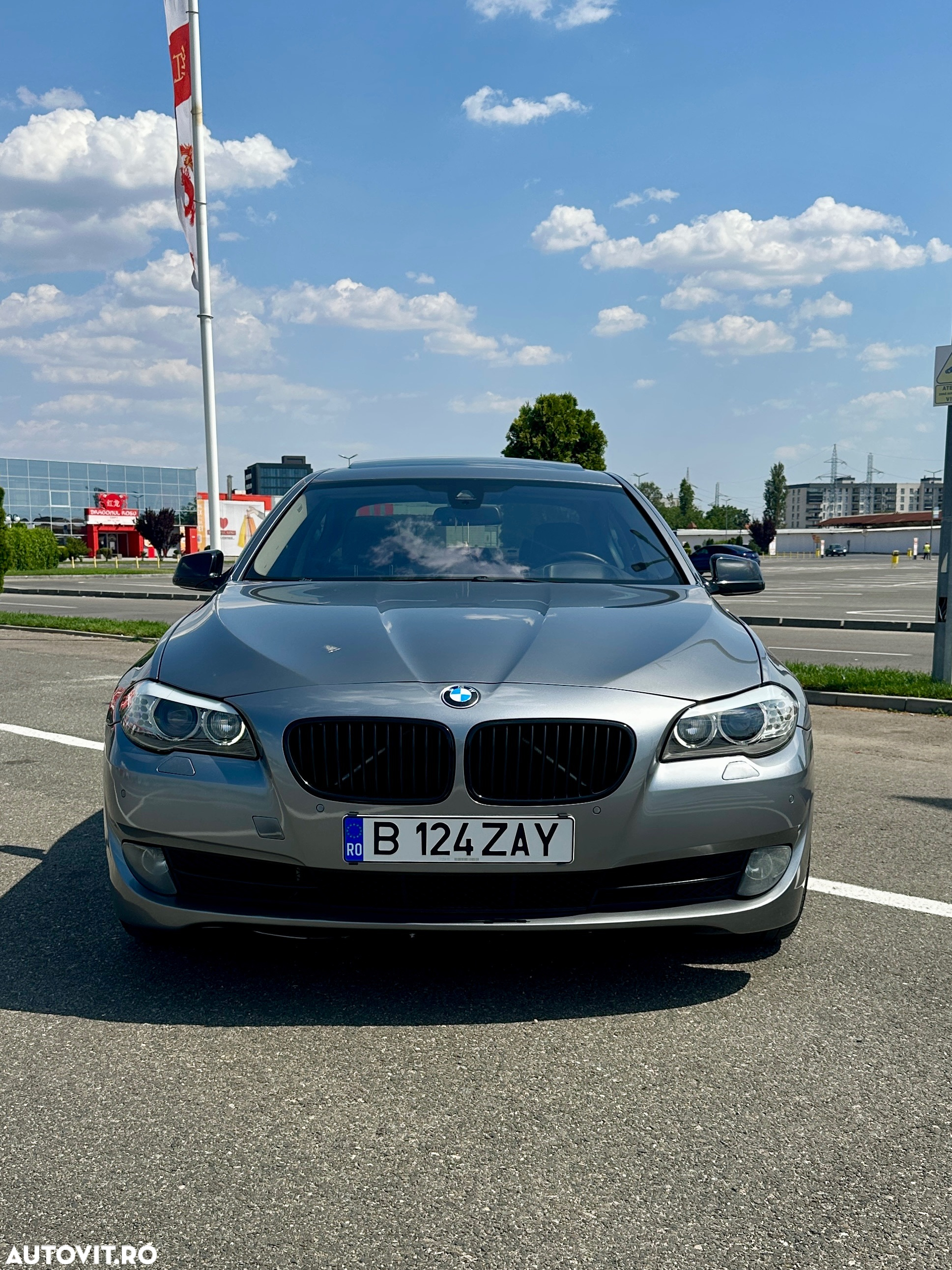 BMW Seria 5 520d - 2