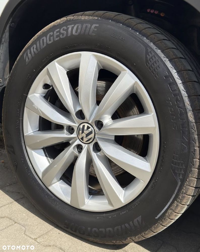 Volkswagen Tiguan - 18