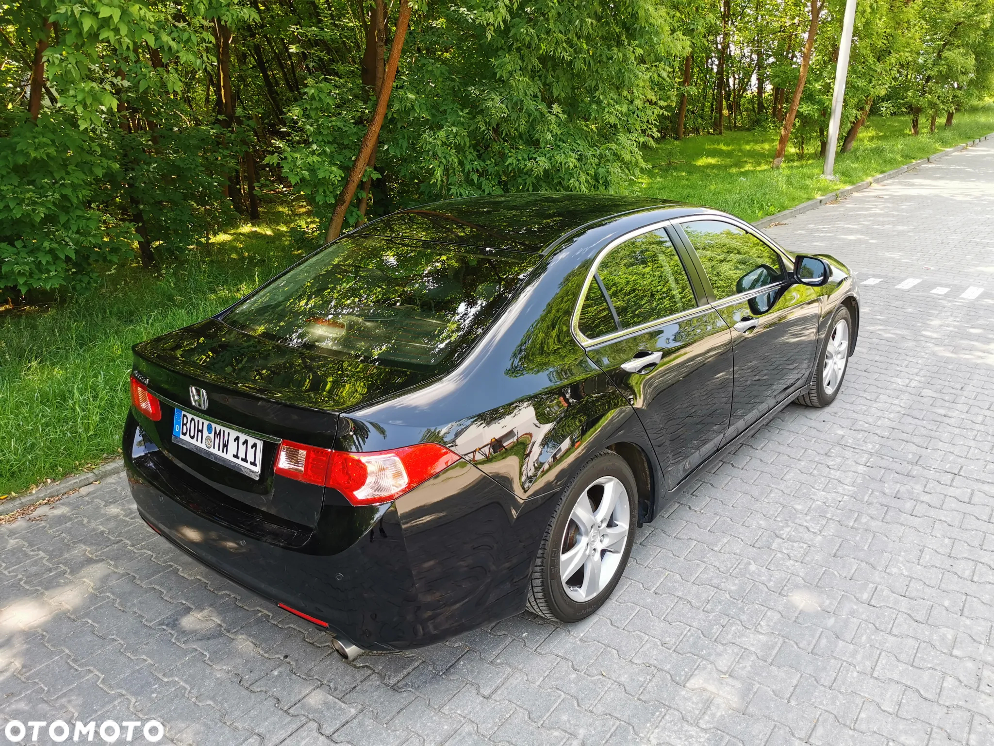 Honda Accord 2.0 Executive - 17