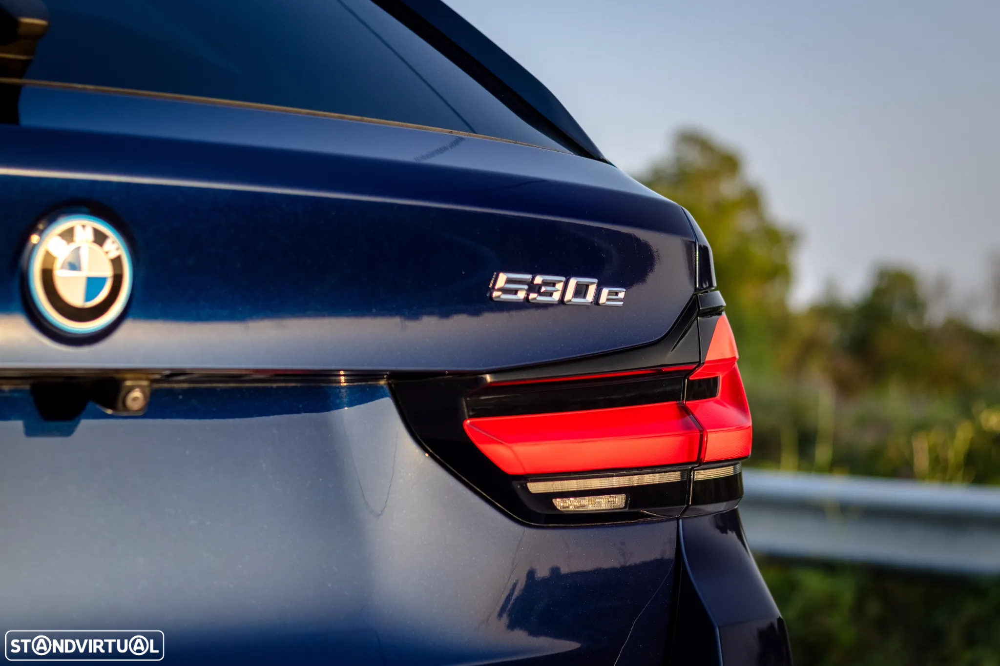 BMW 530 e Pack Desportivo M - 6