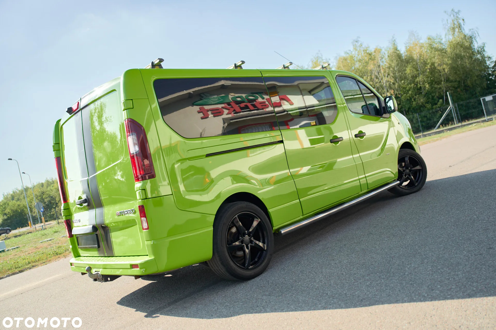 Opel Vivaro L2H1 2,9t Elegance Premium - 4