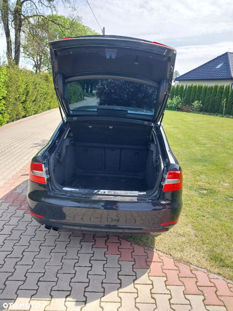 Skoda Superb 2.0 TDI Active DSG - 7