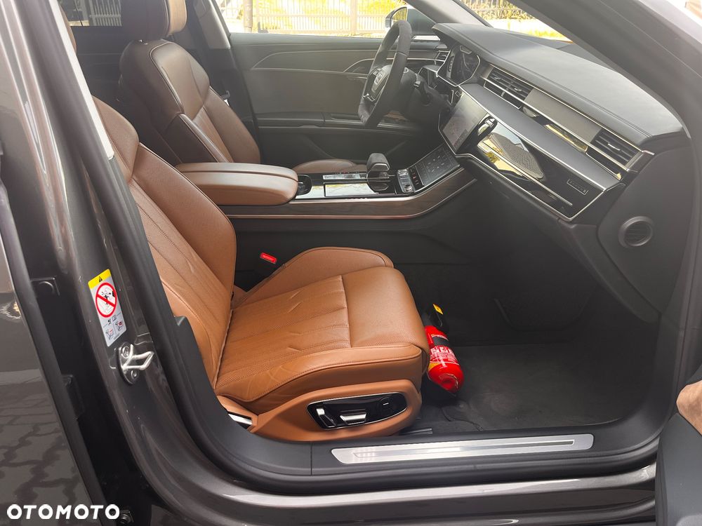 Audi A8 50 TDI mHEV Quattro Tiptr - 32