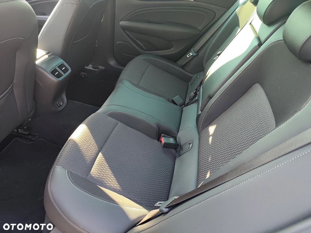 Opel Insignia 2.0 Exclusive - 10