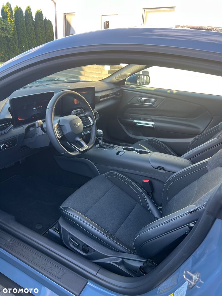 Ford Mustang 2.3 Eco Boost - 15