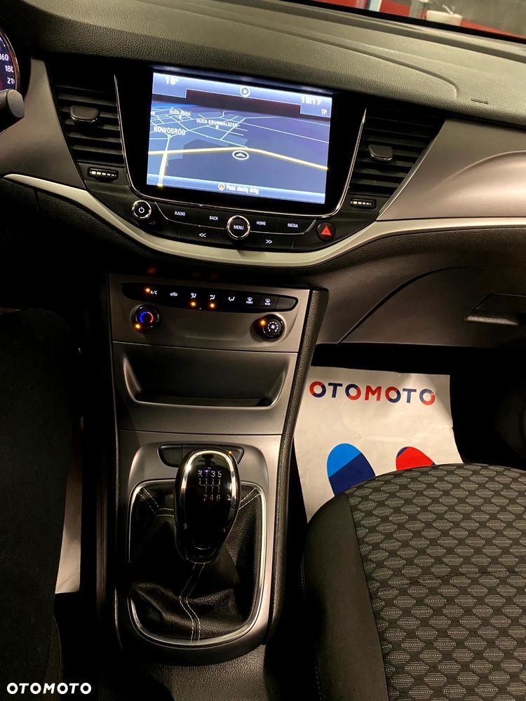 Opel Astra 1.6 D (CDTI) Start/Stop Innovation - 17