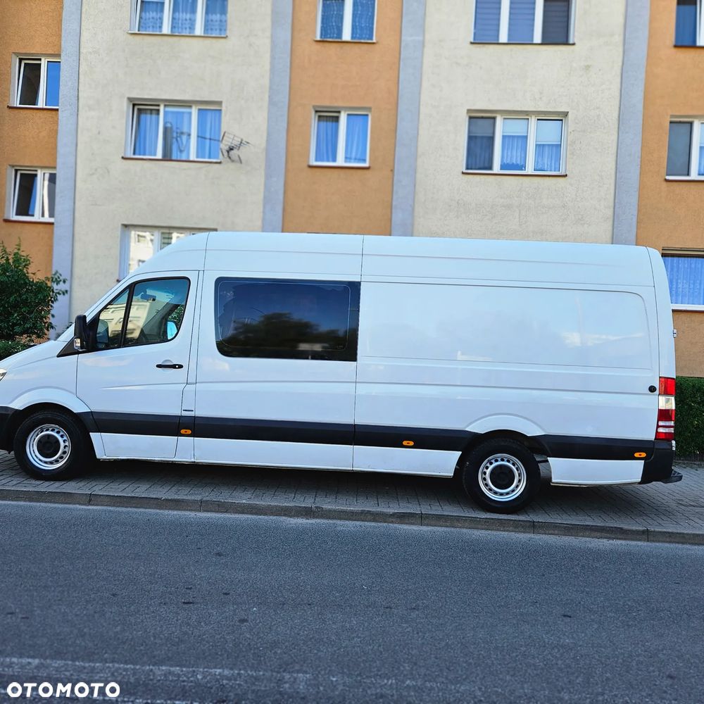 Mercedes-Benz Sprinter - 7