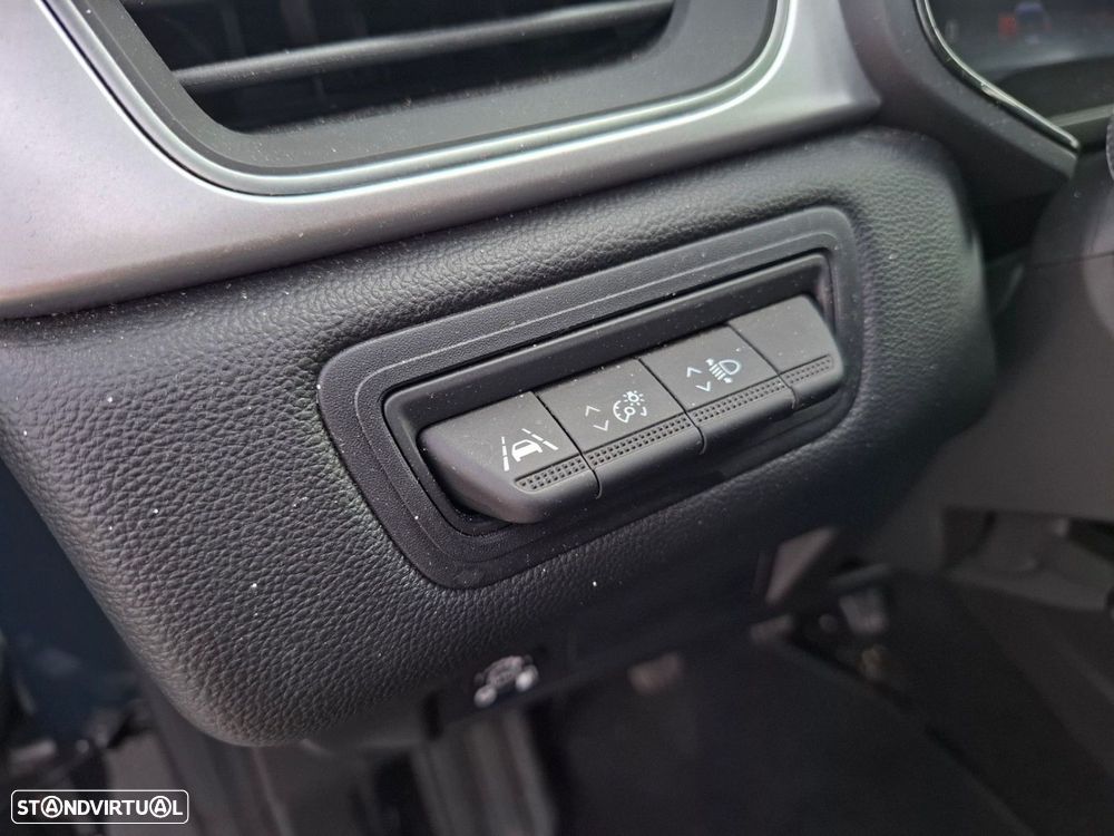 Renault Captur 1.0 TCe Techno Bi-Fuel - 18