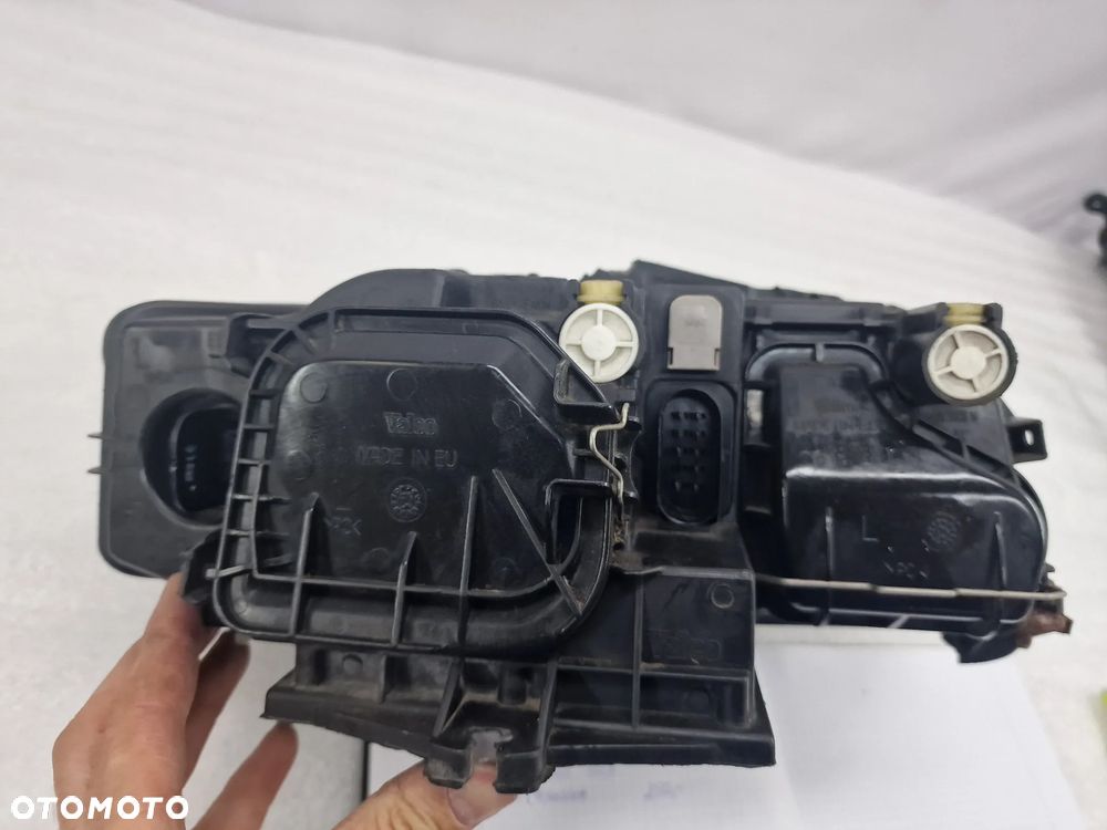 AUDI A4 B6 8E0 02-05 LEWA LAMPA PRZEDNIA PRZÓD SOCZEWKA , NR 8E0941003F , NR AUKCJI LA183 - 10
