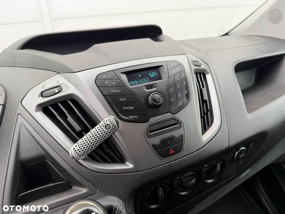 Ford TRANSIT CUSTOM - 27