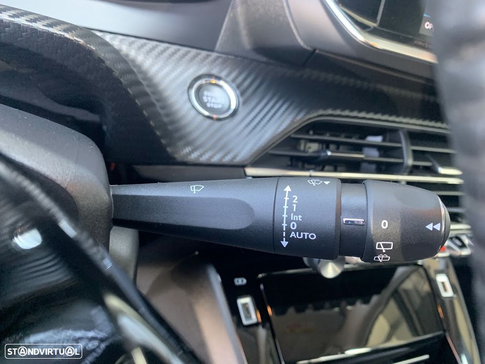 Peugeot e-208 50 kWh Allure Pack - 11