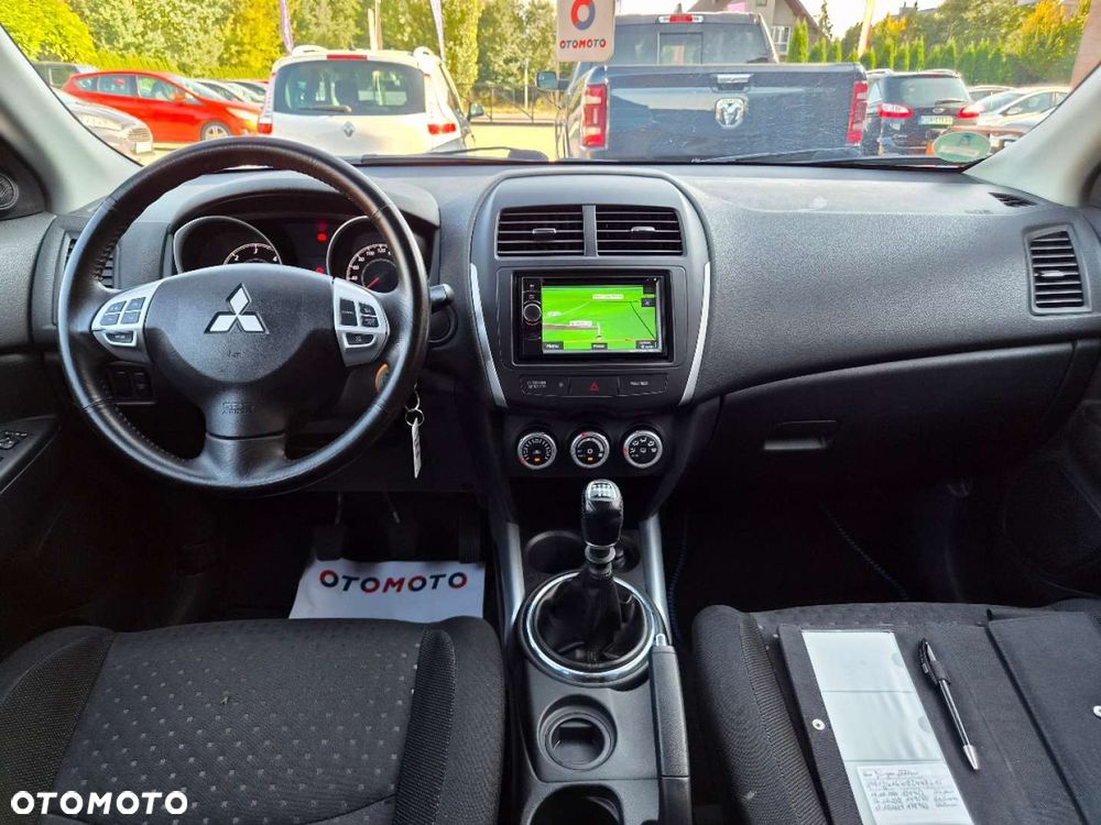 Mitsubishi ASX - 8