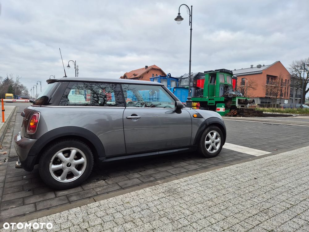 MINI Cooper D - 6